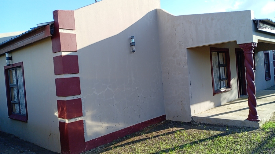  Bedroom Property for Sale in Botshabelo Free State